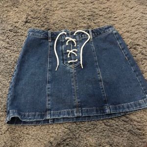 lace up skirt